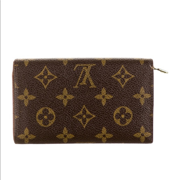 Louis Vuitton
Monogram Porte-Trésor Wallet - Picture 3 of 4
